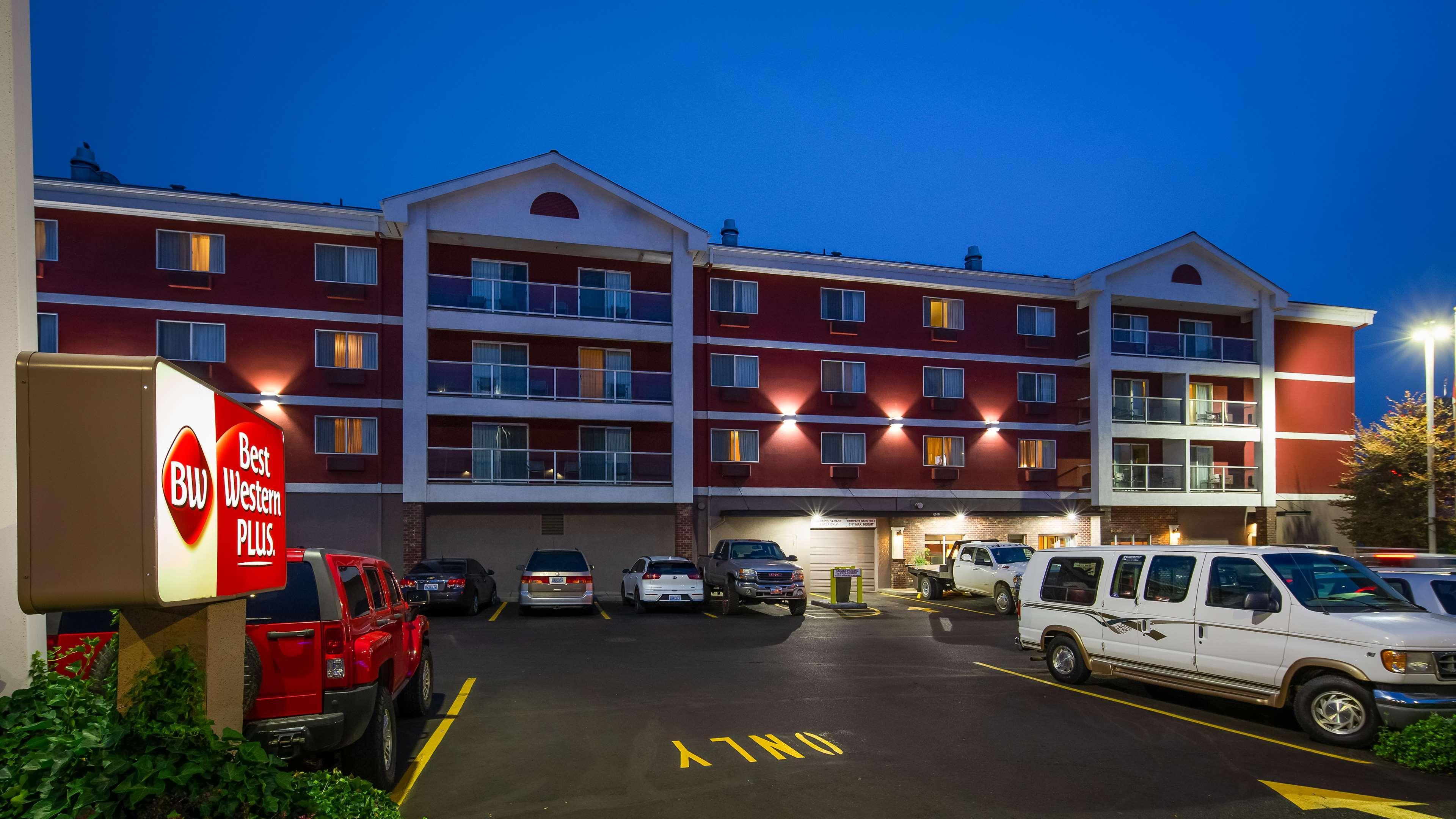 Best Western Plus City Center Spokane Bagian luar foto