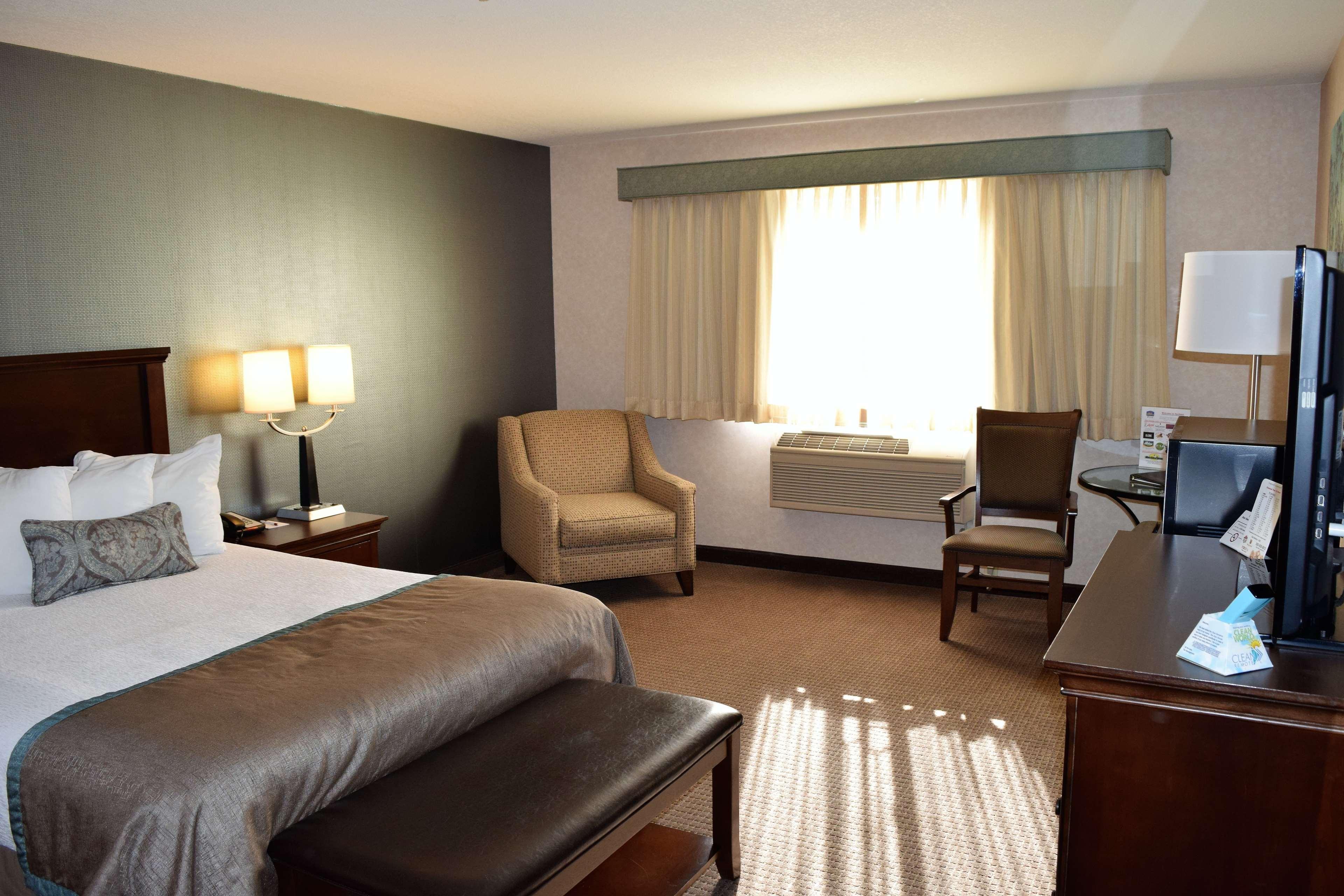 Best Western Plus City Center Spokane Bagian luar foto