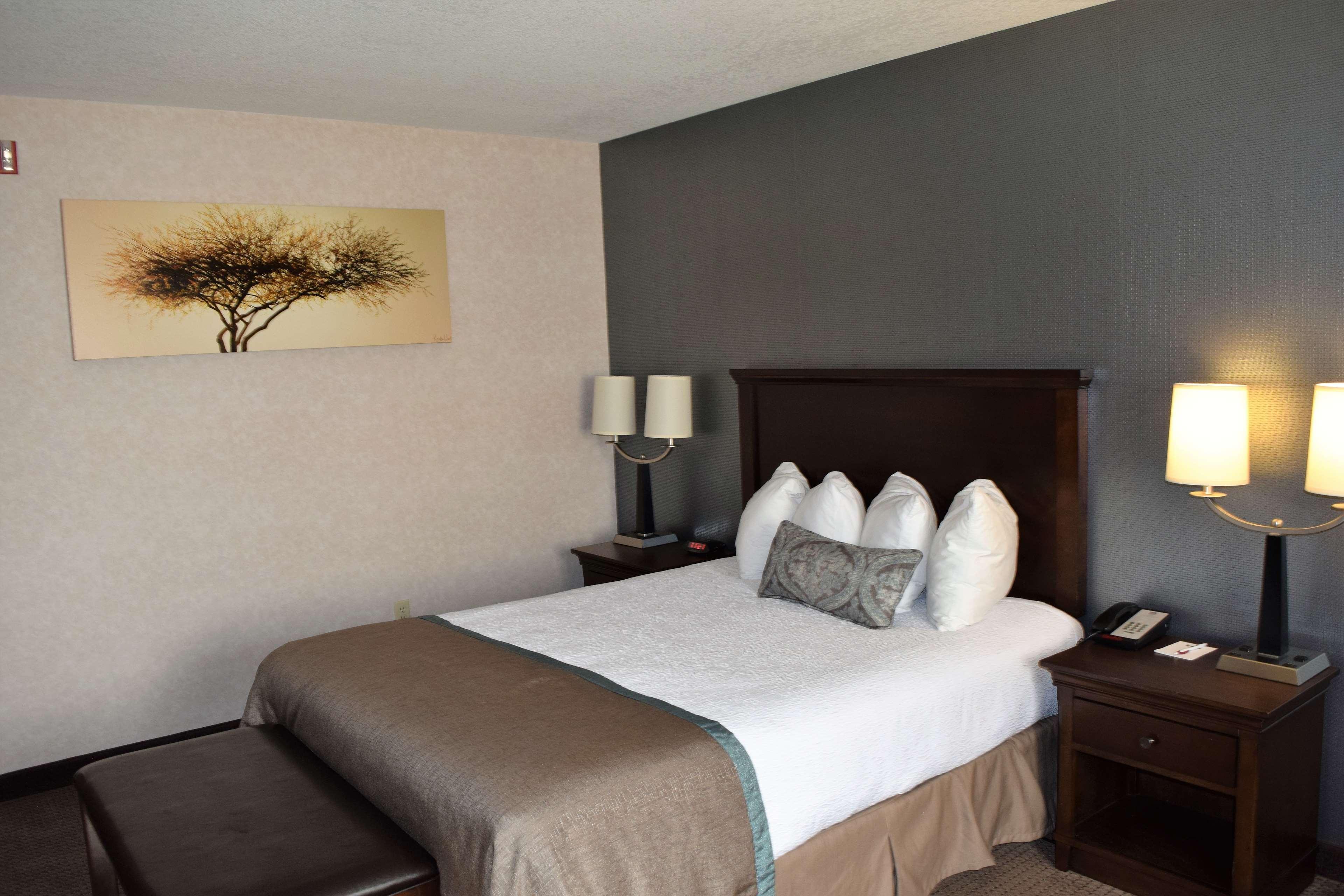Best Western Plus City Center Spokane Bagian luar foto